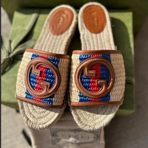 GUCCI ~ Like New! 2023 SE Women's Interlocking G espadrille, size 37, 7US. - Picture 4 of 9